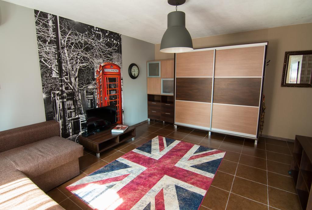 Dragomir Apartments Tcherkássi Quarto foto